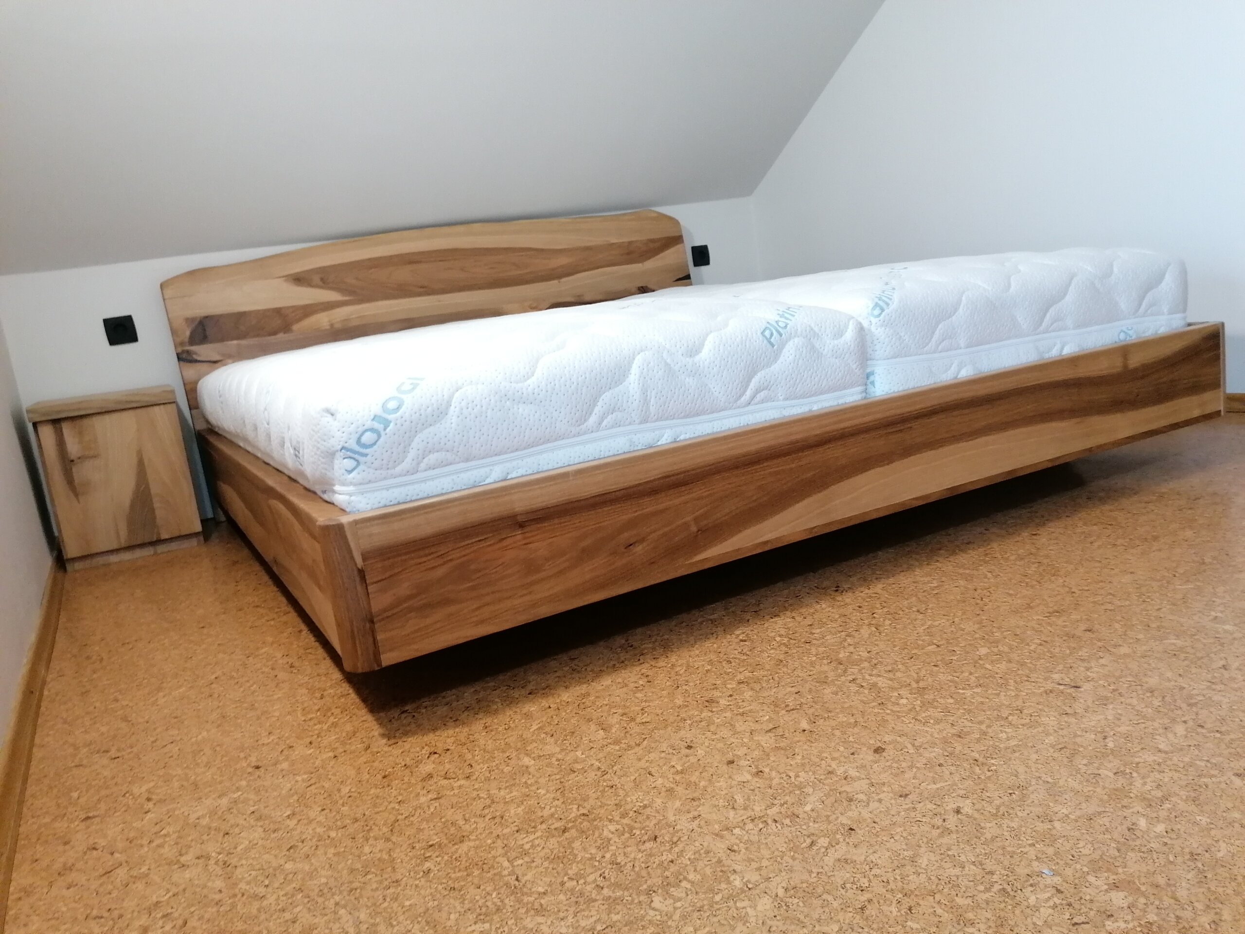 🔥 Orasični krevet 180 × 200 – Jedinstvena plemenitost drveta | sada samo 1.690 EUR (-10%) - Image 2