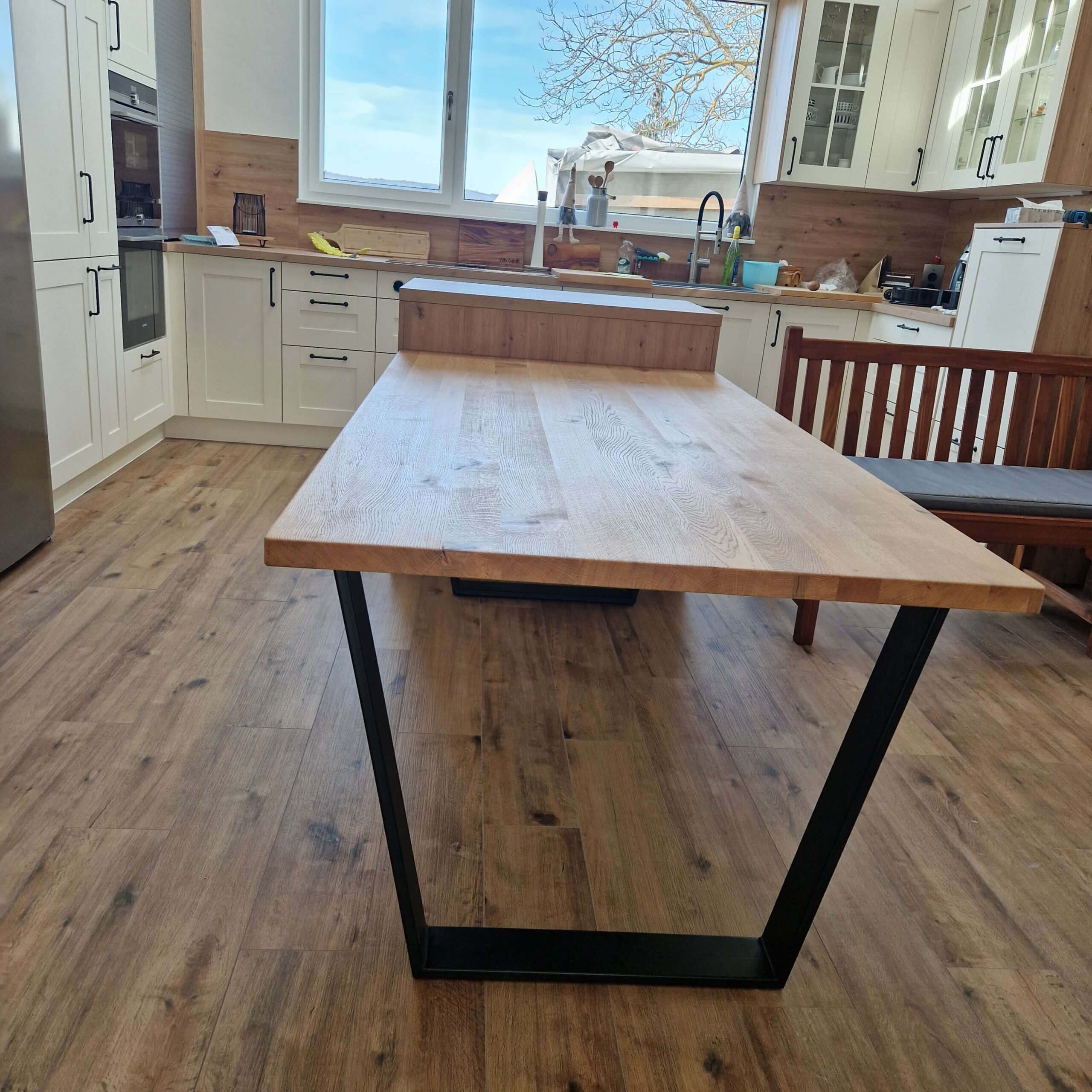 Masivni hrastov stol 200 × 100 cm – rustikalna elegancija + produžeci Sada -5%: 1100 EUR + dodatni produžeci - Image 4